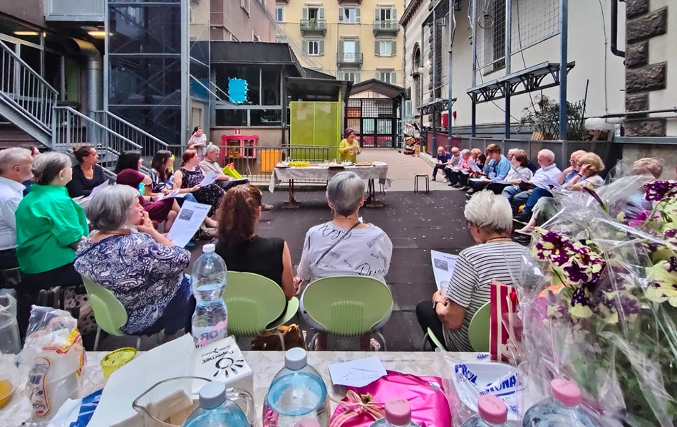 Fotografia di un gruppo di persone